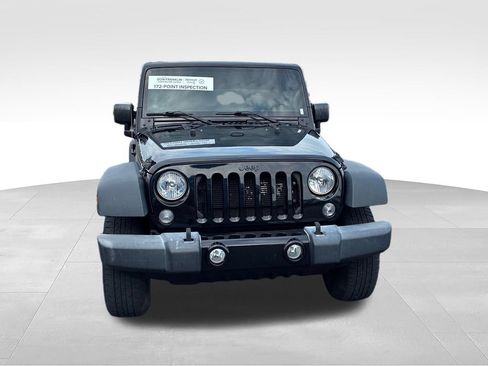 Used 2018 Jeep Wrangler Sport AWD/4WD image 8