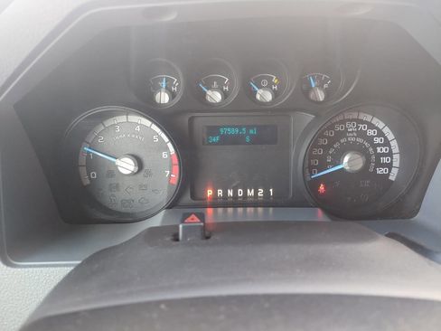 Used 2013 Ford F250 XLT w/ Advanced Security Group image 6