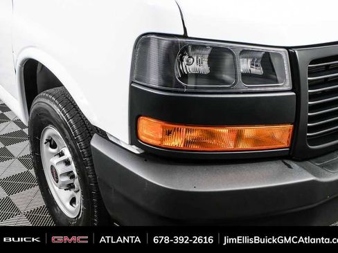 New 2025 GMC Savana 2500 w/ Driver Convenience Package image 28