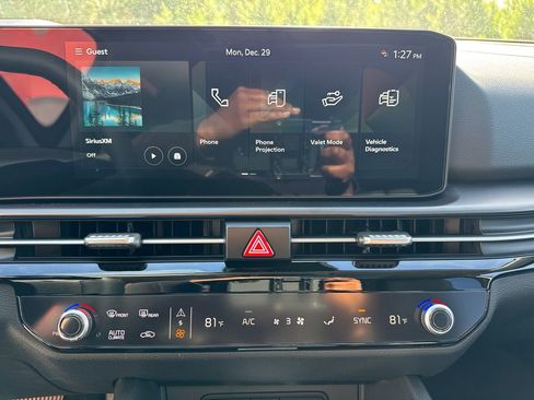 New 2026 Kia Sportage EX w/ EX Panorama Roof Package image 29