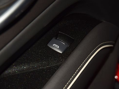 Used 2024 Cadillac Escalade ESV Premium Luxury w/ Performance Package image 49