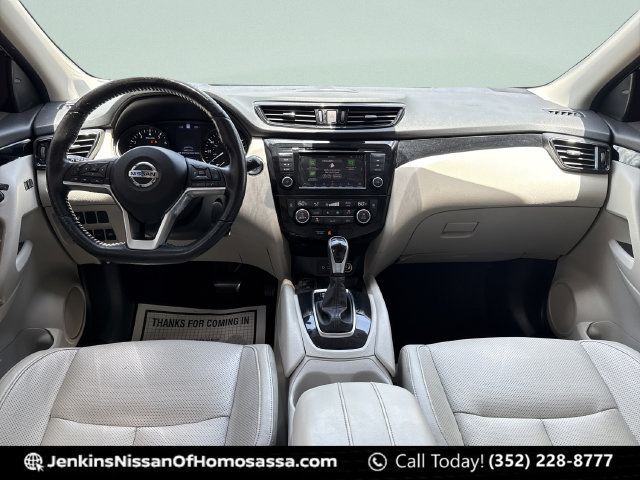 Certified 2021 Nissan Rogue Sport SL w/ Premium Package FWD image 22