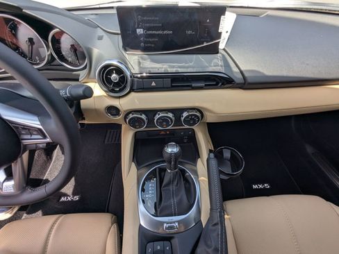 New 2026 MAZDA MX-5 Miata Sport RWD image 15