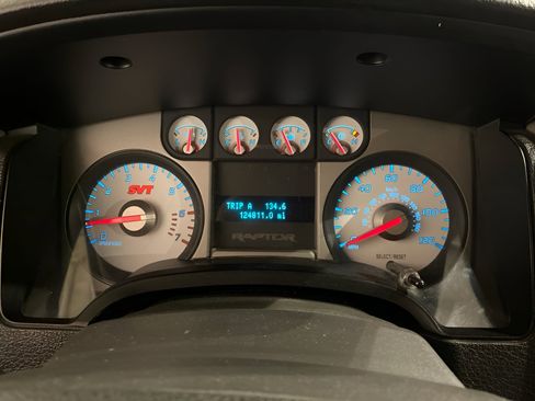 Used 2010 Ford F150 Raptor AWD/4WD image 16