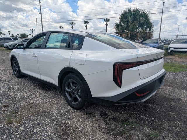 New 2026 Kia K4 FWD image 4