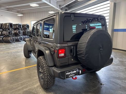 Used 2018 Jeep Wrangler Unlimited Rubicon image 7