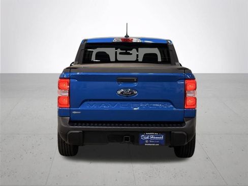 Used 2022 Ford Maverick Lariat w/ Lariat Luxury Package FWD image 11