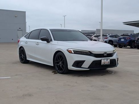 Used 2022 Honda Civic Sport image 7