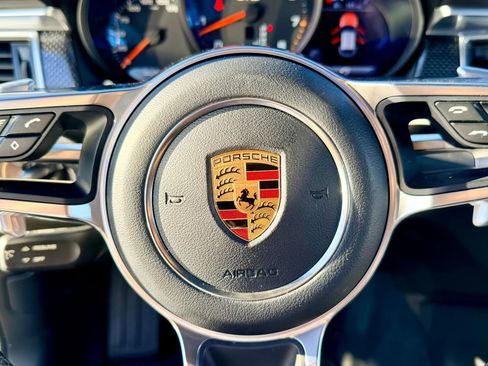 Used 2017 Porsche Macan GTS image 35