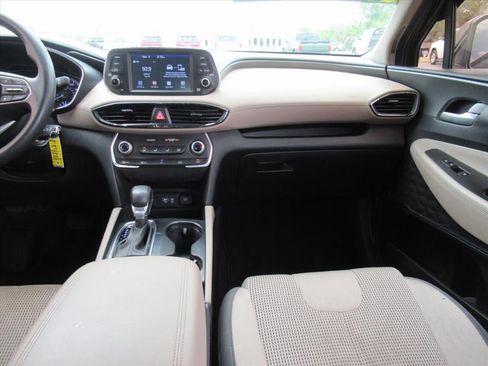 Used 2019 Hyundai Santa Fe SE FWD image 14