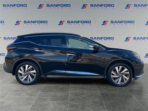 Used 2020 Nissan Murano SL w/ Moonroof Package image 6