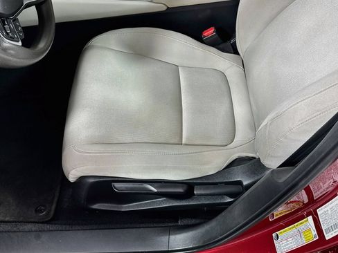Used 2018 Honda Accord LX image 18