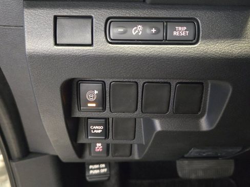 New 2026 Nissan Frontier SV w/ All-Weather Content Package AWD/4WD image 28