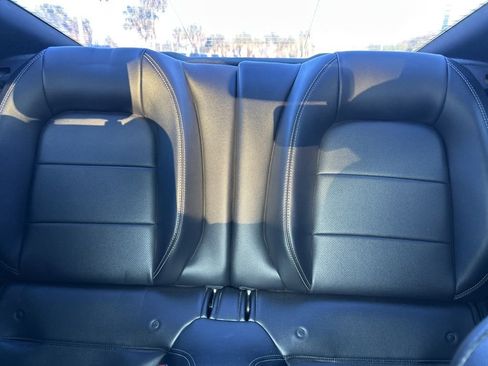 Used 2016 Ford Mustang GT Premium image 11