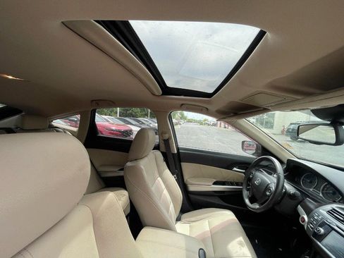 Used 2013 Honda Crosstour EX-L image 3