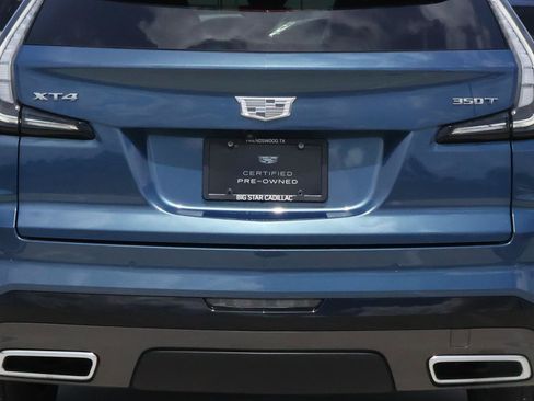 Used 2025 Cadillac XT4 Sport w/ Technology Package FWD image 10