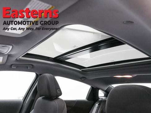 Used 2024 Chevrolet Malibu LT image 25