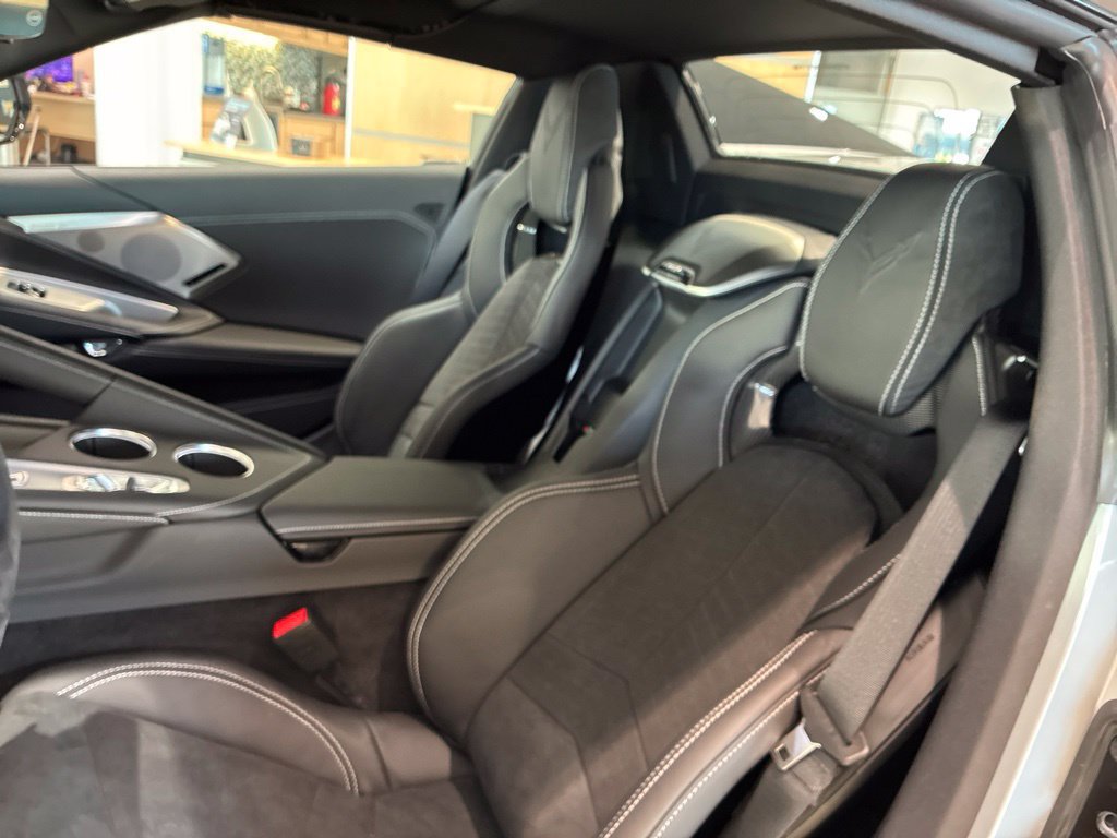 New 2027 Chevrolet Corvette Stingray Convertible w/ Z51 Performance Package RWD image 32