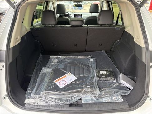 New 2026 Nissan Rogue Dark Armor image 21