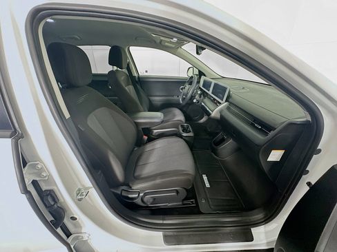 Used 2024 Hyundai Ioniq 5 SEL image 31