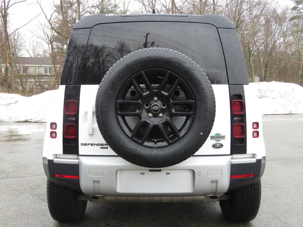 Used 2022 Land Rover Defender 110 SE AWD/4WD image 6
