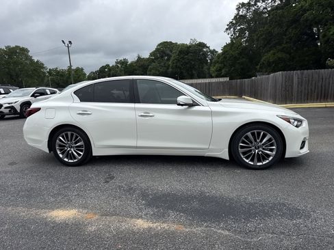 Used 2023 INFINITI Q50 Luxe w/ Cargo Package RWD image 6