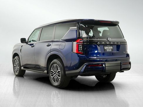 Used 2025 Nissan Armada SL w/ Captain's Chari Seat Package AWD/4WD image 3
