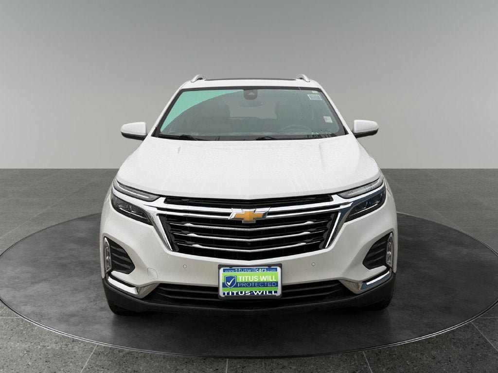 Used 2023 Chevrolet Equinox Premier AWD/4WD image 2