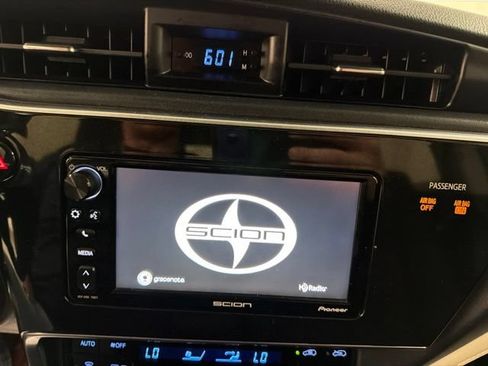 Used 2016 Scion iM FWD image 13