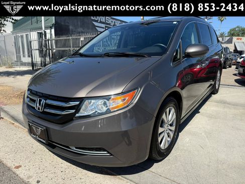 Used 2017 Honda Odyssey EX-L image 3