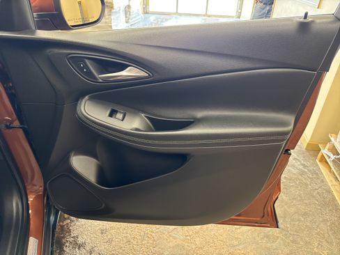 Used 2021 Buick Encore GX Select FWD image 15