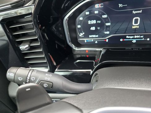 Used 2024 GMC Sierra 1500 Elevation w/ Preferred Package image 29