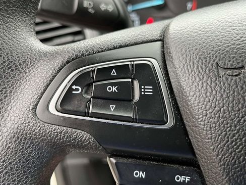 Used 2021 Ford EcoSport S image 17