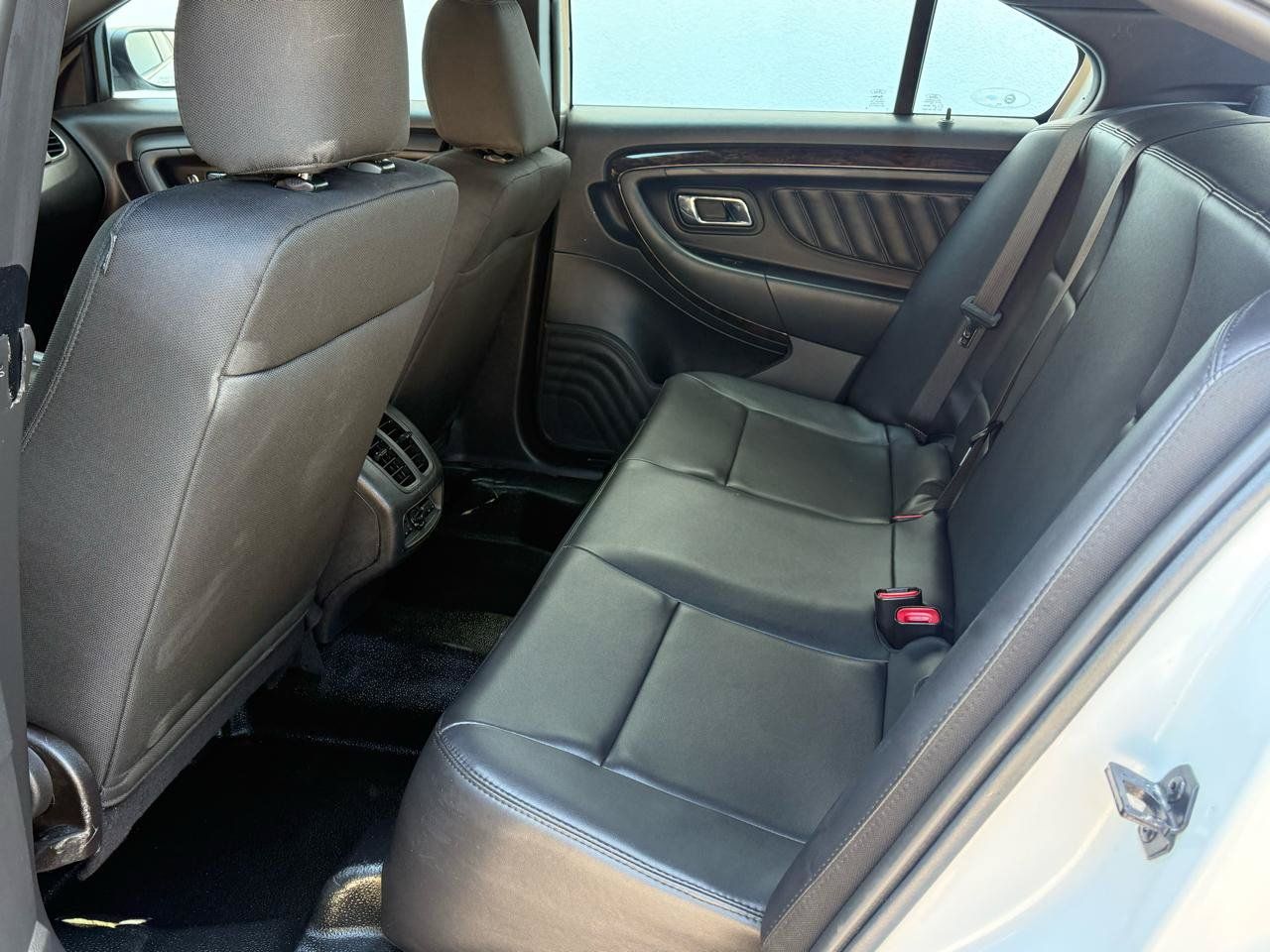 Used 2018 Ford Taurus Police Interceptor w/ Ready For The Road Package FWD image 5