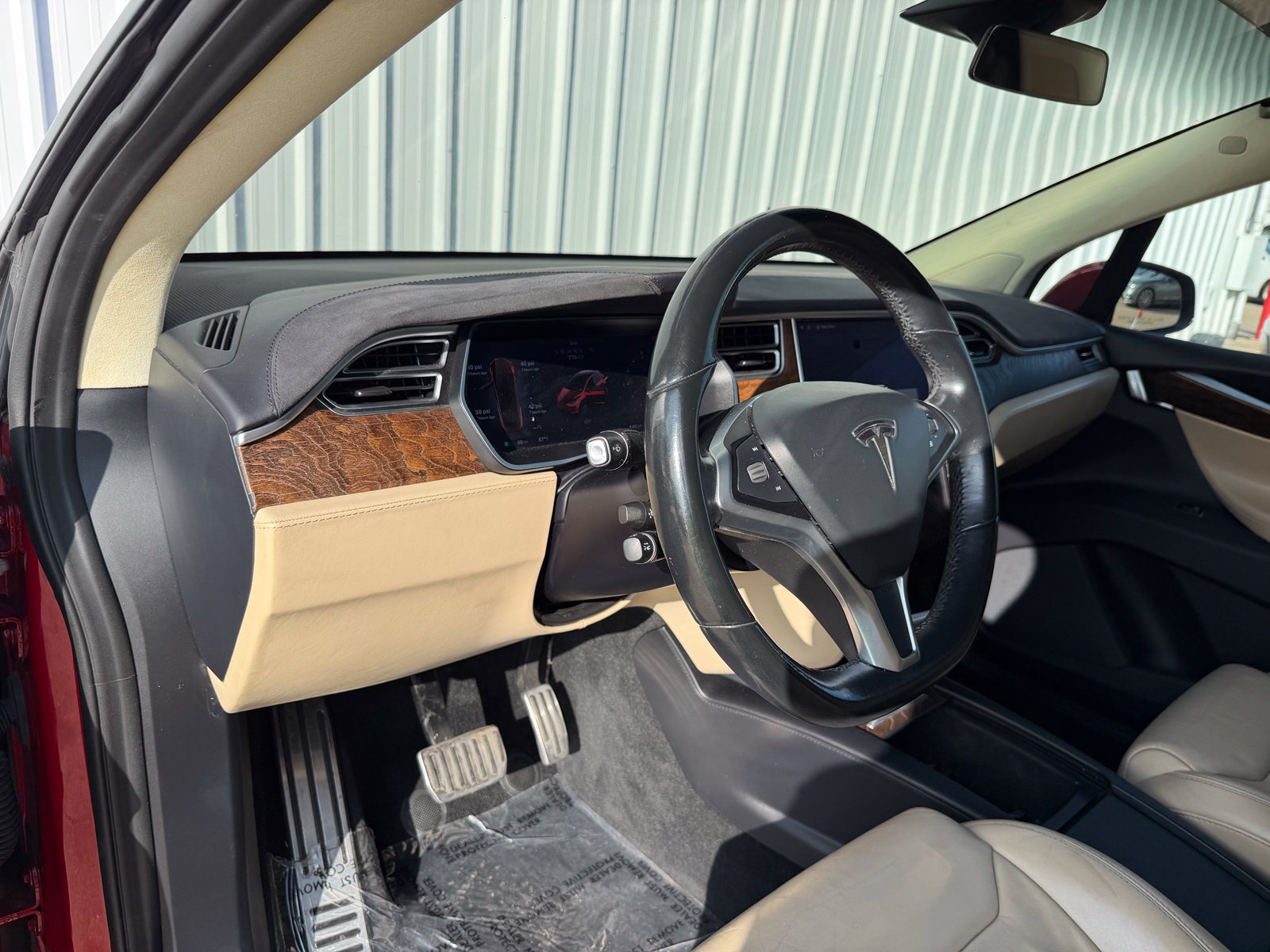 Used 2017 Tesla Model X 75D AWD/4WD image 19
