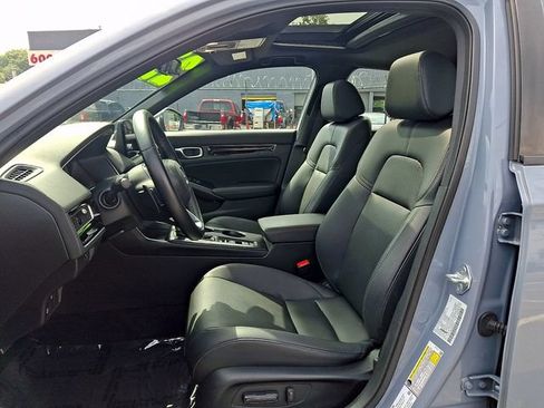 Used 2023 Honda Civic Sport Touring image 9