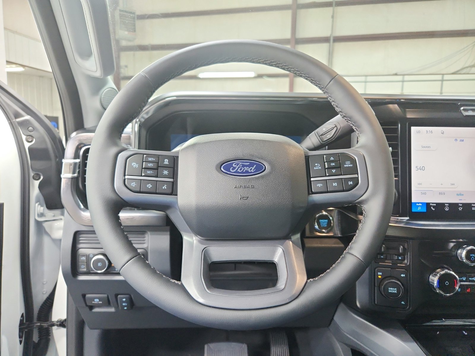 New 2027 Ford F450 Lariat w/ Lariat Ultimate Package AWD/4WD image 15