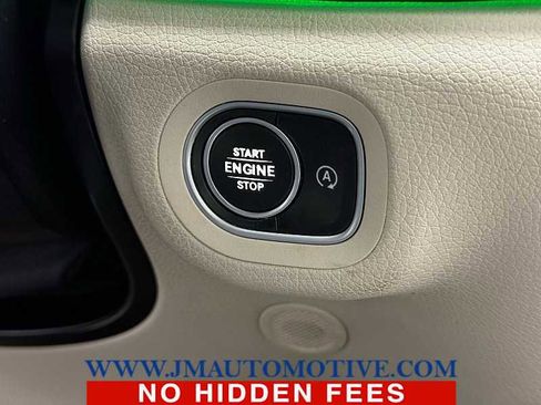 Used 2021 Mercedes-Benz GLE 350 4MATIC image 46