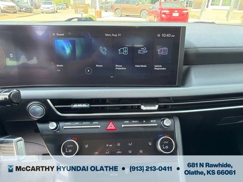 Used 2025 Hyundai Sonata SEL FWD image 8