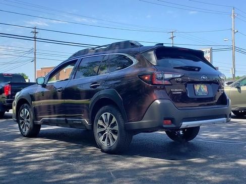 Used 2025 Subaru Outback Touring image 6