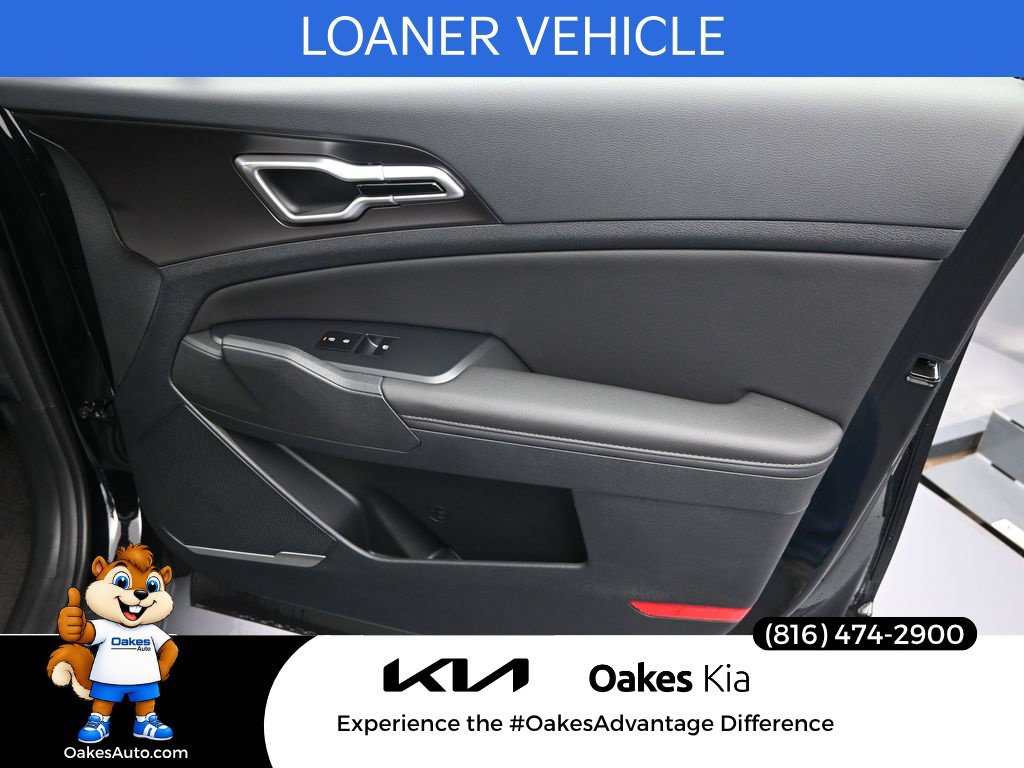Certified 2026 Kia Sportage EX w/ EX Panorama Roof Package AWD/4WD image 36