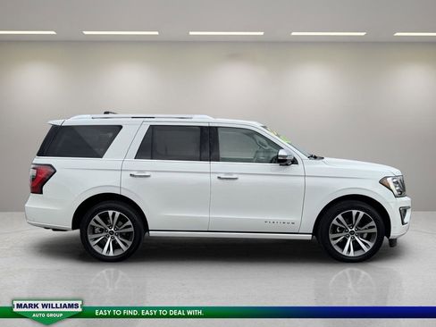 Used 2020 Ford Expedition Platinum image 2