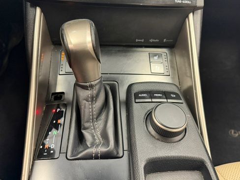 Used 2014 Lexus IS 250 w/ Premium Package image 43