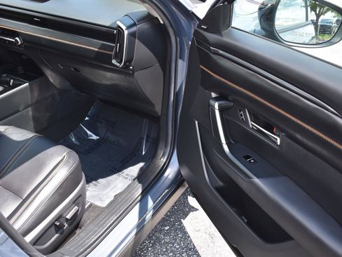 Used 2025 MAZDA CX-50 AWD 2.5 S w/ Cargo Package image 15