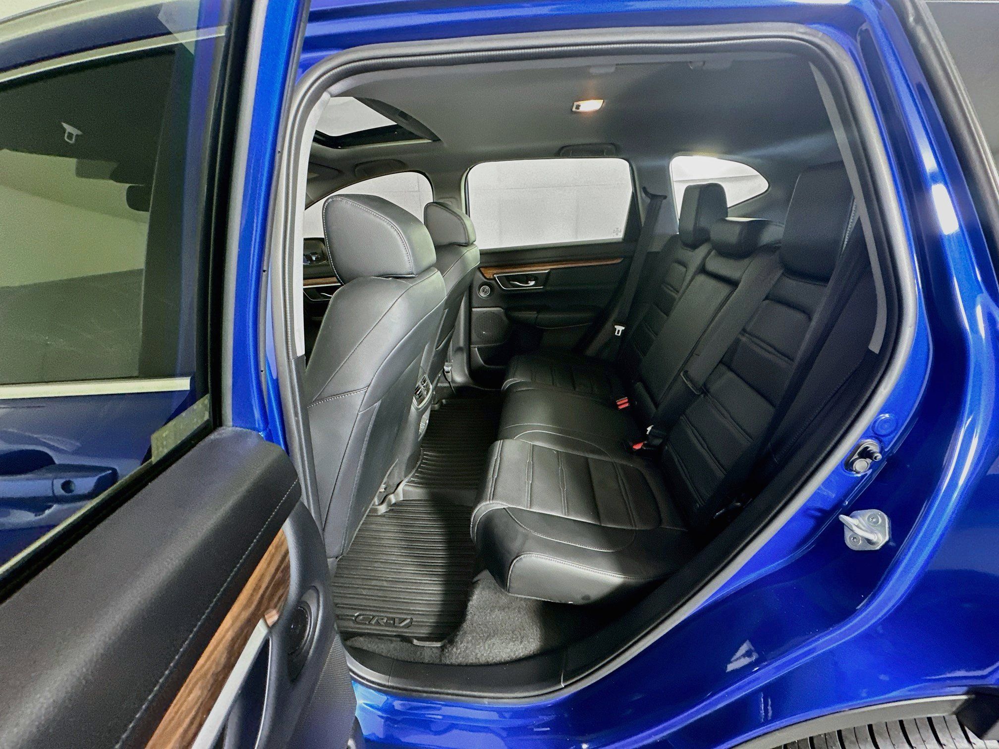 Used 2021 Honda CR-V Touring image 28