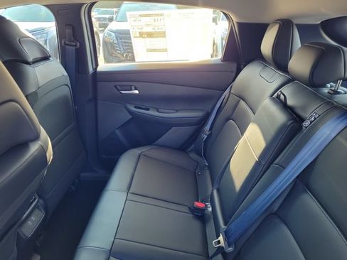 New 2026 Nissan Leaf SV+ w/ Floor Mat Package (SV+) FWD image 11
