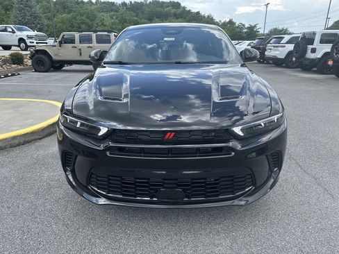 New 2025 Dodge Hornet GT w/ Cold Weather Group image 3