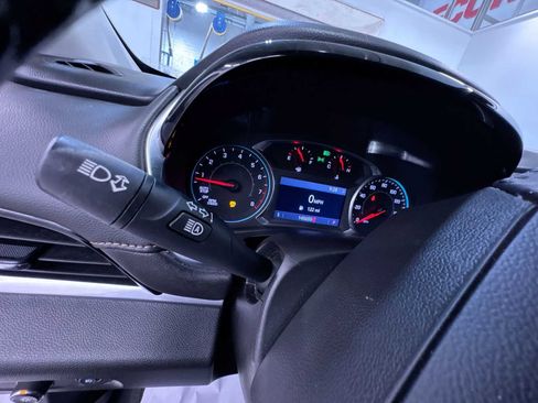 Used 2020 Chevrolet Traverse RS FWD image 18