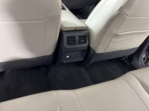 Used 2023 Nissan Rogue SL w/ SL Premium Package image 44