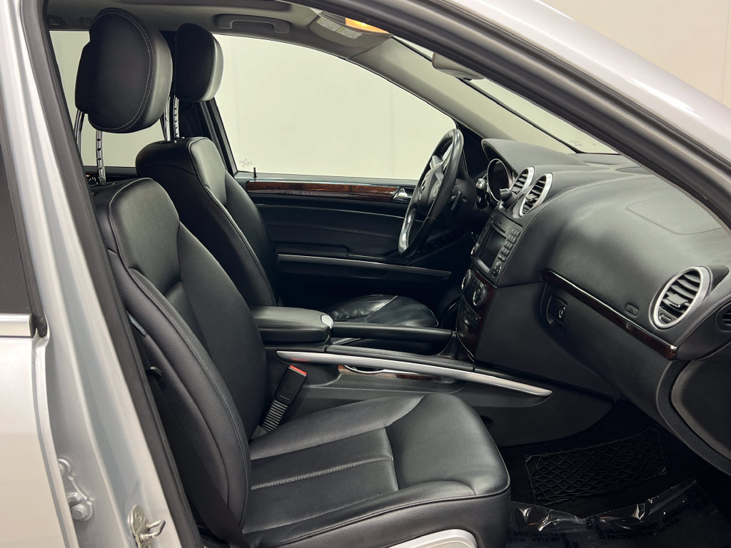 Used 2010 Mercedes-Benz GL 450 4MATIC image 33